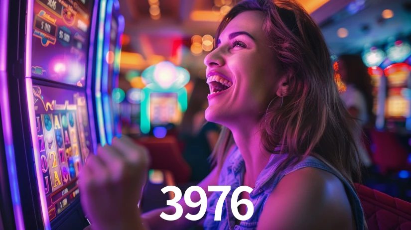3976